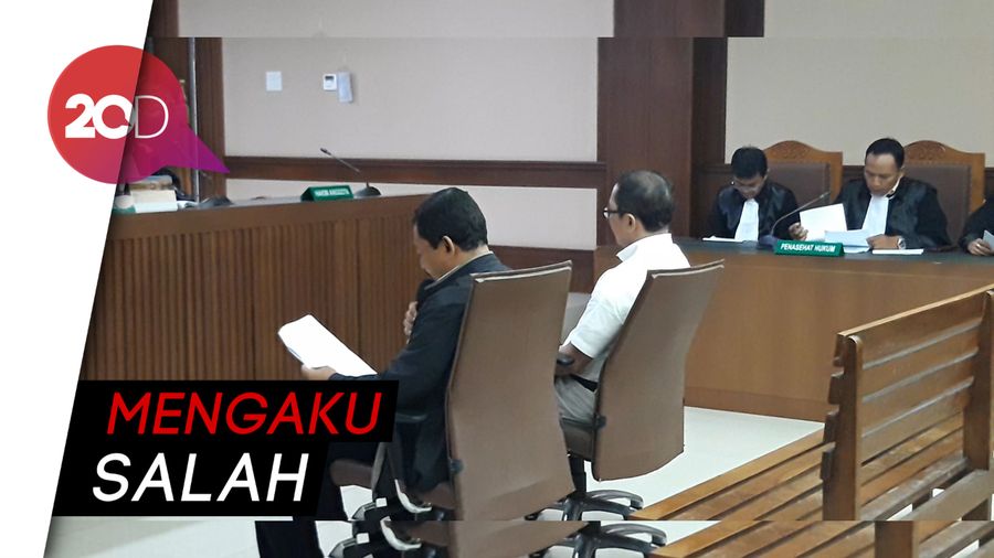 Baca Pleidoi, Perantara Suap Gubernur Kepri Ini Nangis Ingat Keluarga