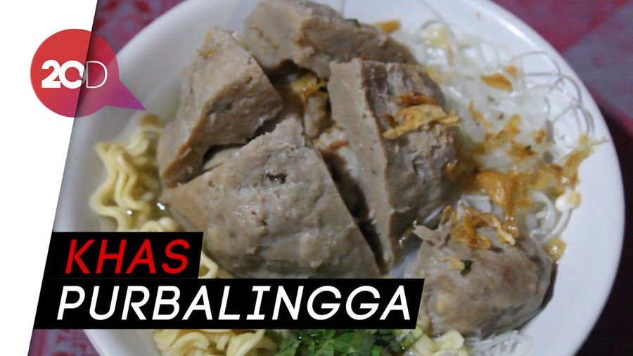 Cicipi Bakso Beranak BMW dan Bakso Keju 