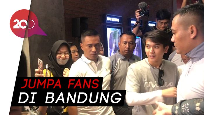 Promo Milea: Suara Dari Dilan, Iqbaal Ramadhan Dikawal 8 Bodyguard