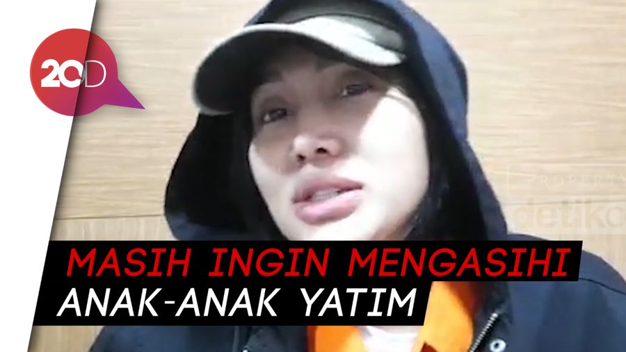 Sempat Ingin Bunuh Diri, Lucinta Luna Ingat Keluarga