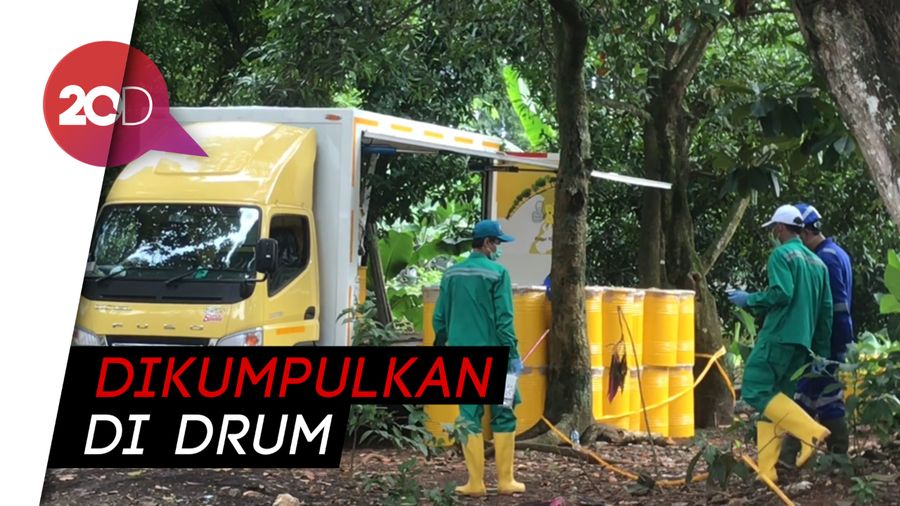 Petugas Kembali Bersihkan Limbah Radioaktif di Batan Indah