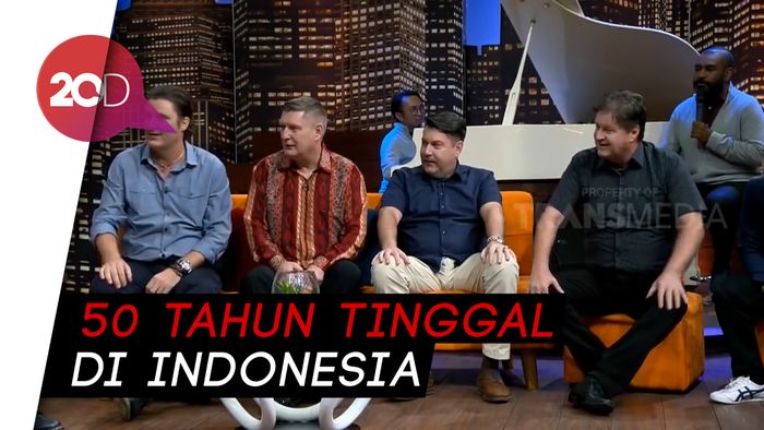 The Scheunemann, Keluarga Jerman yang Logatnya Medok Banget!