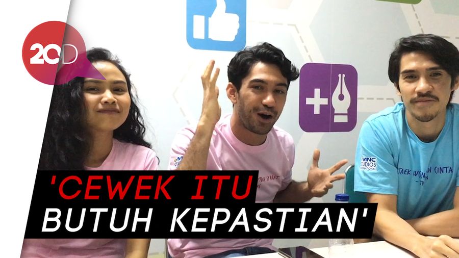 Cerita Reza Rahadian dan Dea Panendra Soal Mantan