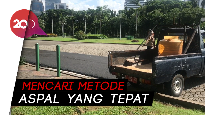 Aspal Untuk Sirkuit Formula-E Diuji Coba di Monas