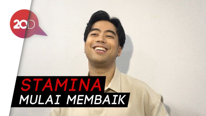 Manggung Pasca Operasi Kanker Ginjal, Vidi Aldiano Tampil Emosional