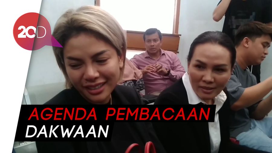 Nikita Mirzani Siap Jalani Sidang Kasus KDRT