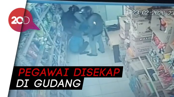 Perampok Bersajam Sekap Dua Pegawai Minimarket di Purwakarta