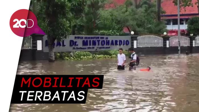 Benhil Banjir, Kawasan RS Mintohardjo Turut Terendam