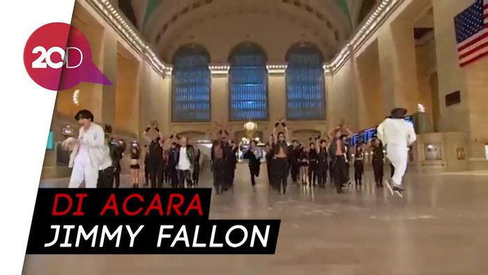Kerennya Penampilan BTS ON di Grand Central Terminal