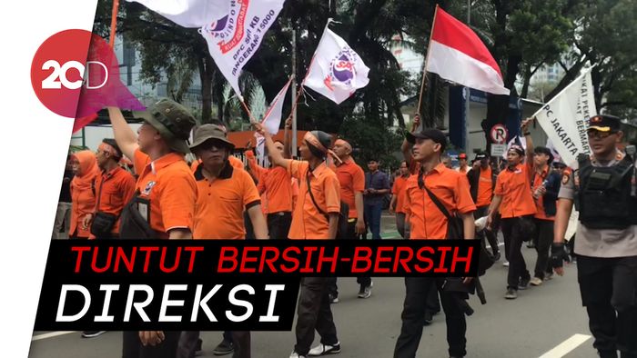 Tak Cuma Karyawan Pos, Serikat Pekerja Lain Juga Ikut Demo Kemen-BUMN