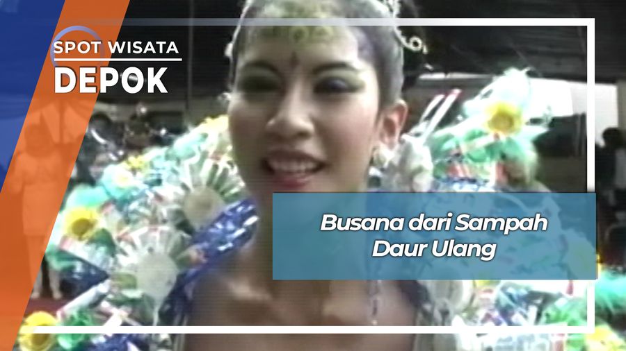 Peragaan Busana dari Sampah Daur Ulang Depok Jawa Barat