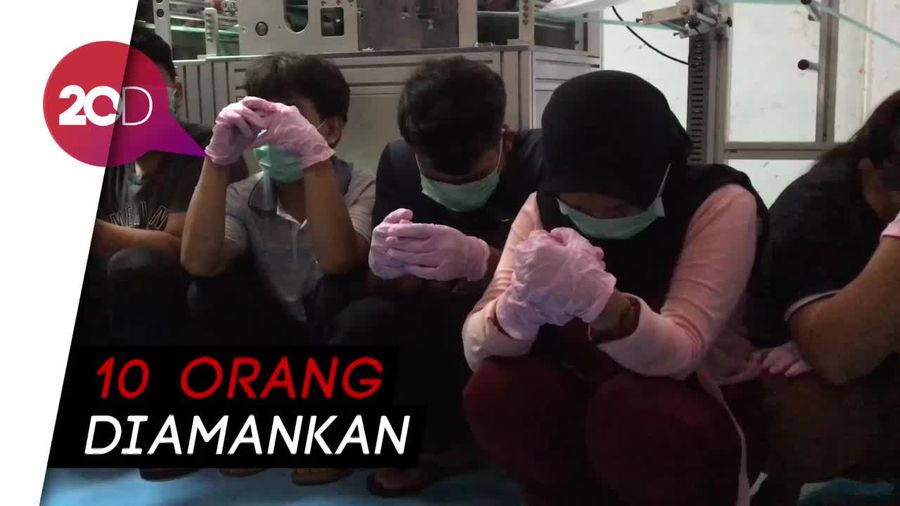 Polisi Gerebek Gudang Penimbun dan Pembuat Masker Ilegal
