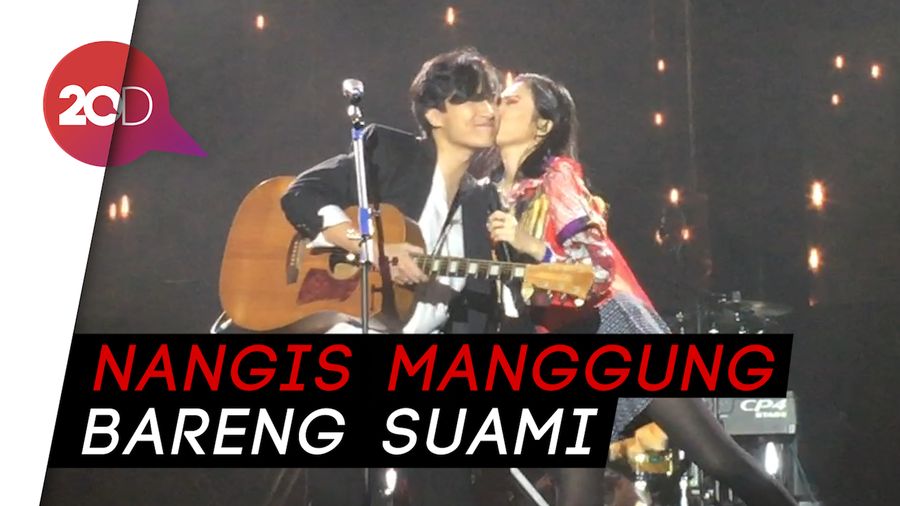 Duet Romantis Isyana-Rayhan di BNI Java Jazz Festival 2020