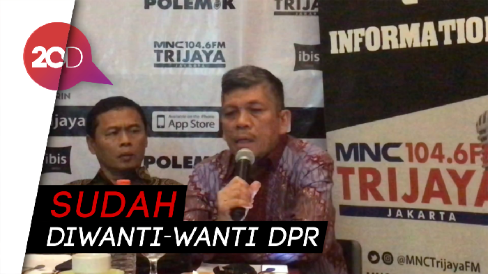 DPR: Menag Tenang Hadapi Corona, Tau-tau Kaget Umroh Dihentikan