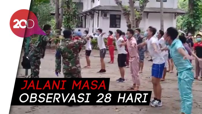 Aktivitas WNI yang Dikarantina di Pulau Sebaru