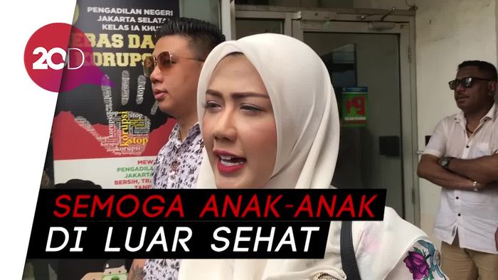 Cara Rey Utami Jaga Diri dari Penyebaran Virus Corona di Penjara