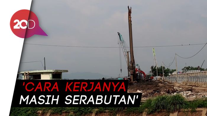 Bikin Banjir, Kang Emil Setuju Proyek Kereta Cepat  Disetop 