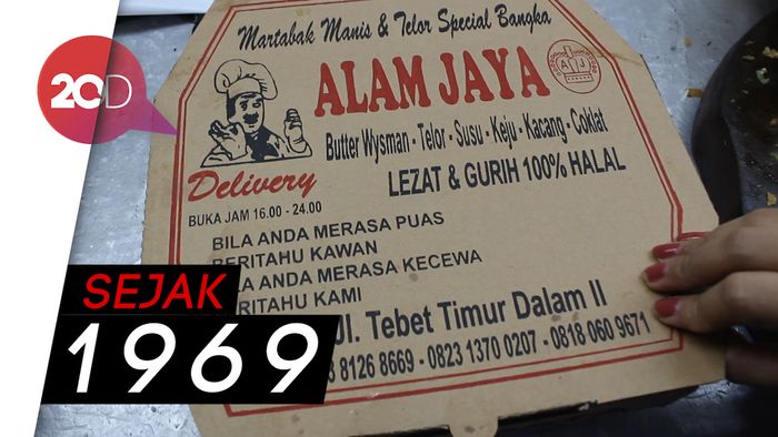 Icip-icip Martabak Kaki Lima Legendaris di Tebet