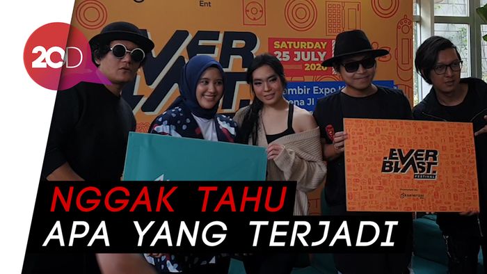 Panik Virus Corona, Prisa Rianzi Borong 100 Telur di Swalayan