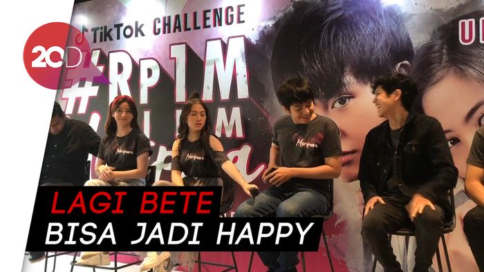 Cerita Adhisty Zara Kecanduan Main TikTok