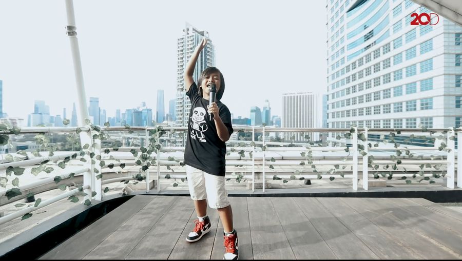 Bikin Semangat! Angan Senja Debut Dengan Lagu Stay Up All Day
