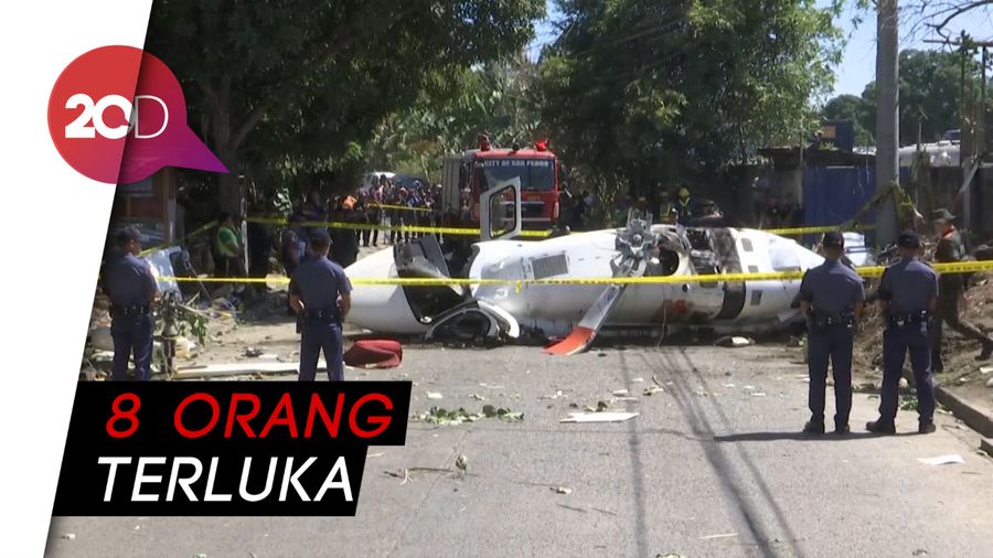 Helikopter yang Ditumpangi Kepala Polisi Filipina Jatuh di Jalan