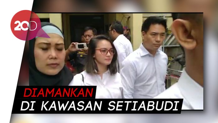 Detik-detik Penangkapan Ririn Ekawati