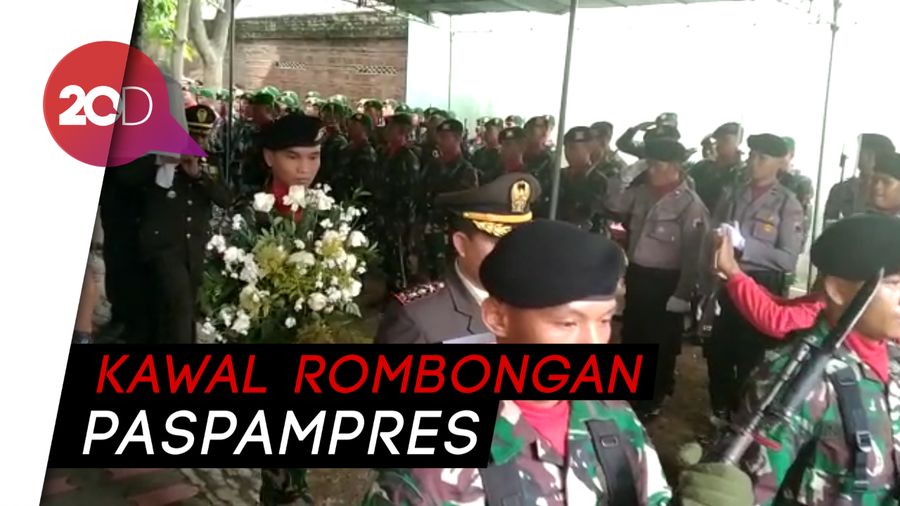 Khidmat-Haru Pemakaman Dandim Kuala Kapuas Korban Kecelakaan Speedboat