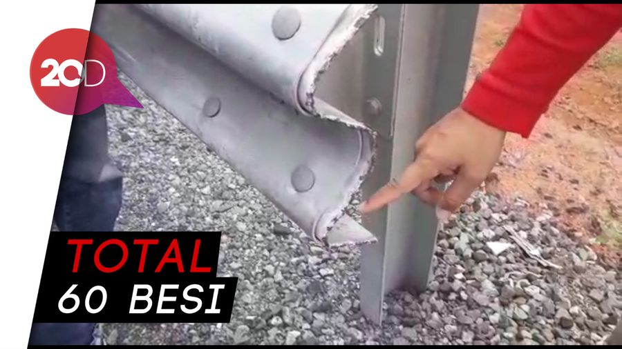 Keterlaluan! Pria Ini Curi Puluhan Besi Pembatas Jalan Tol