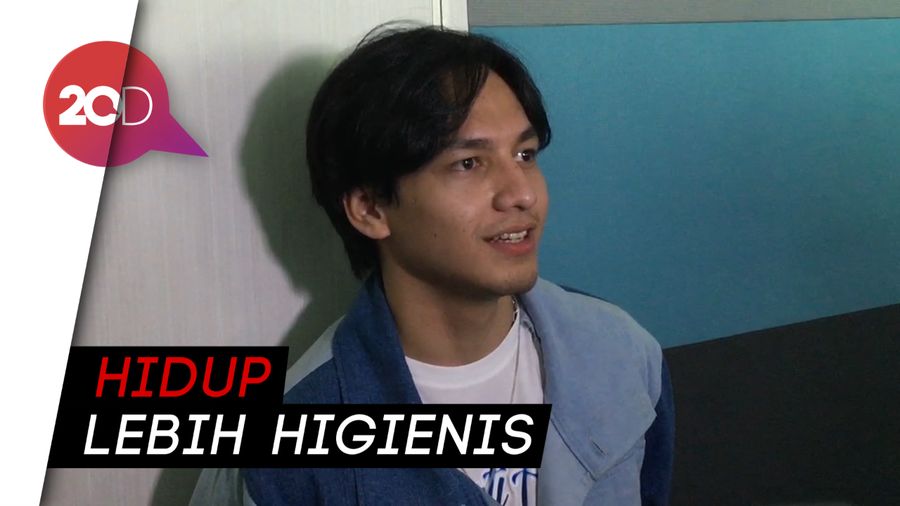 Ramai Corona, Jefri Nichol Belum Batasi Salaman dengan Fans