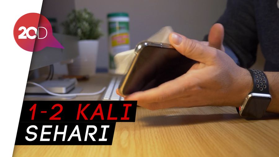 Tips Bersihkan Ponsel untuk Cegah Penularan Corona