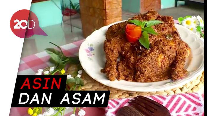 Horas! Nikmatnya Ayam Napinadar Khas Batak