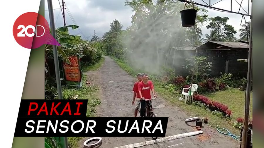 Uniknya Alat Disinfektan Tepuk di Turi Sleman