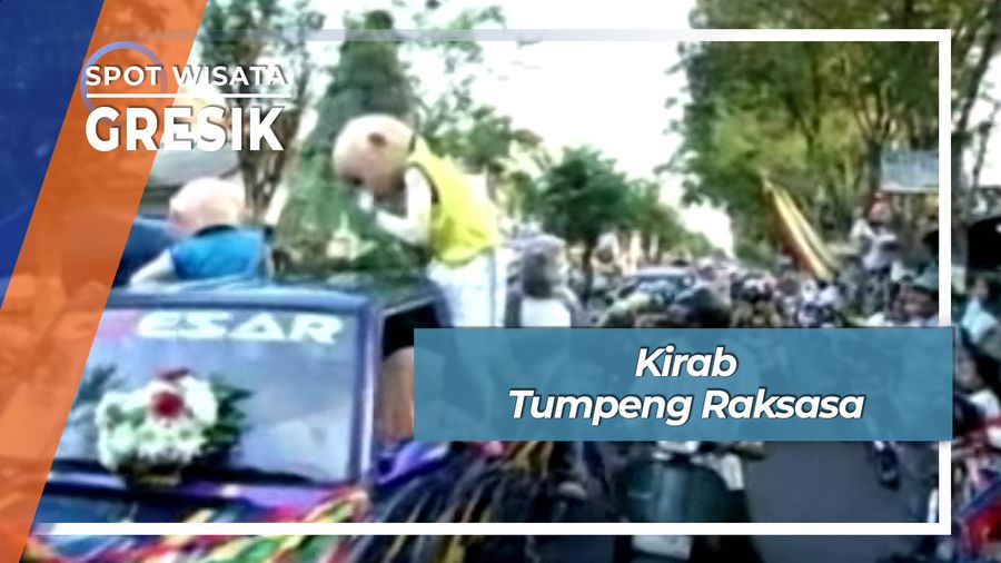 Kirab Tumpeng Raksasa Gresik