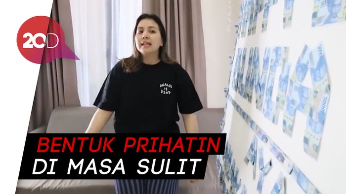 Suami Beri Kado Uang, Tya Ariestya Donasikan ke Driver Ojol