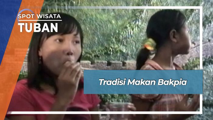 Tradisi Makan Bakpia Klenteng Kwan Sing bio Tuban Jawa Timur