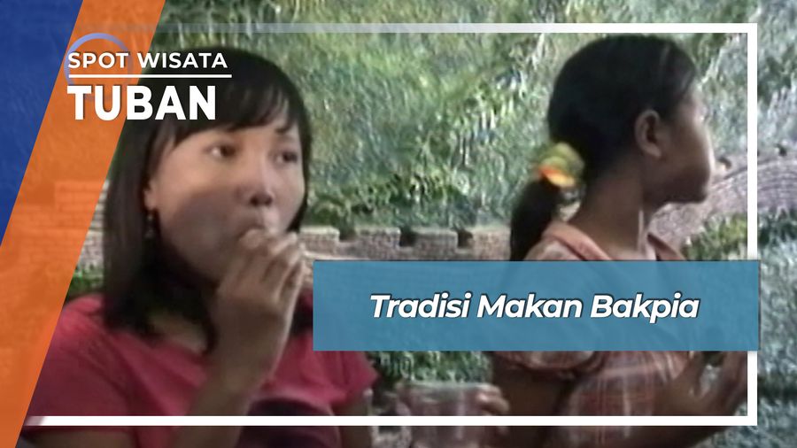 Tradisi Makan Bakpia Klenteng Kwan Sing bio Tuban Jawa Timur