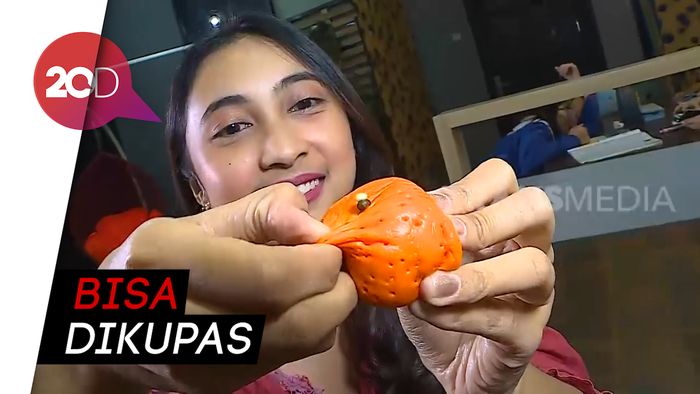 Tampak Segar Seperti Jeruk, Ternyata Ini Bakpau!