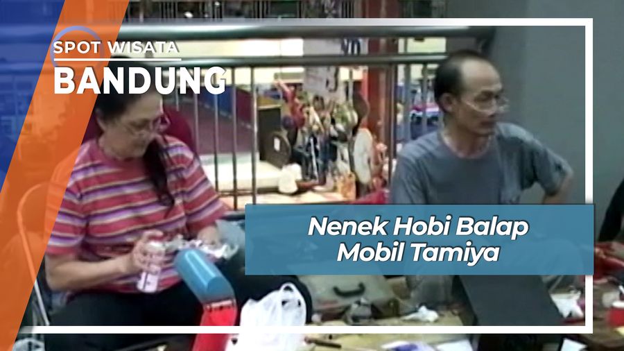 Nenek Hobi Balap Mobil Tamiya, Bandung