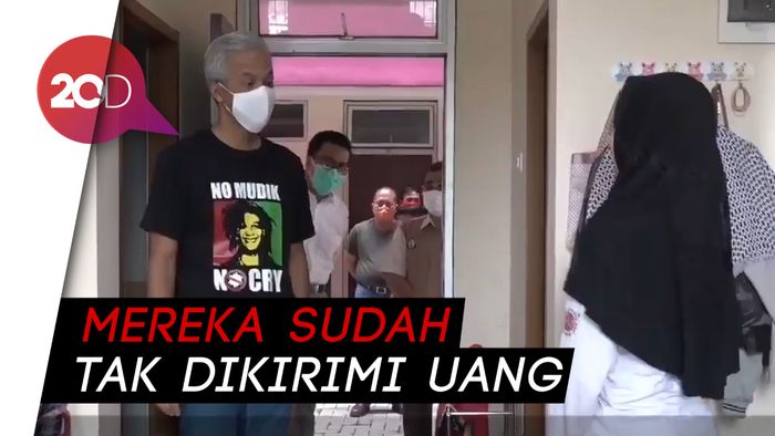 Ganjar Kirim Bantuan untuk Mahasiswa Undip yang Tak Mudik