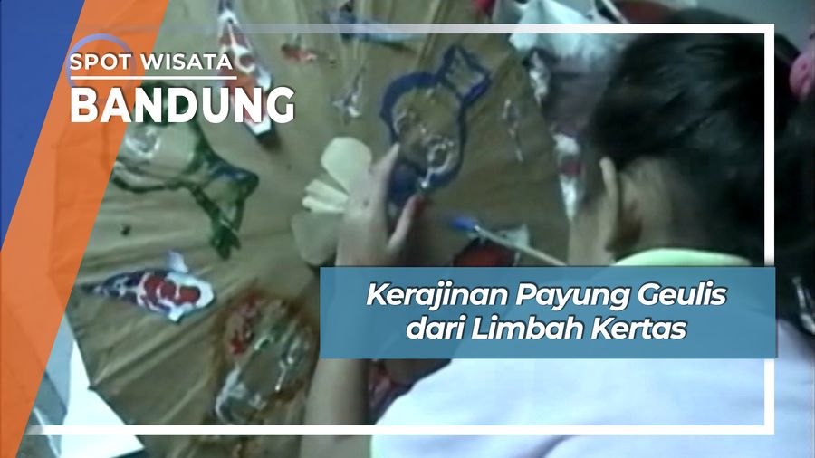 Kerajinan Limbah Kertas, Payung Geulis Bandung
