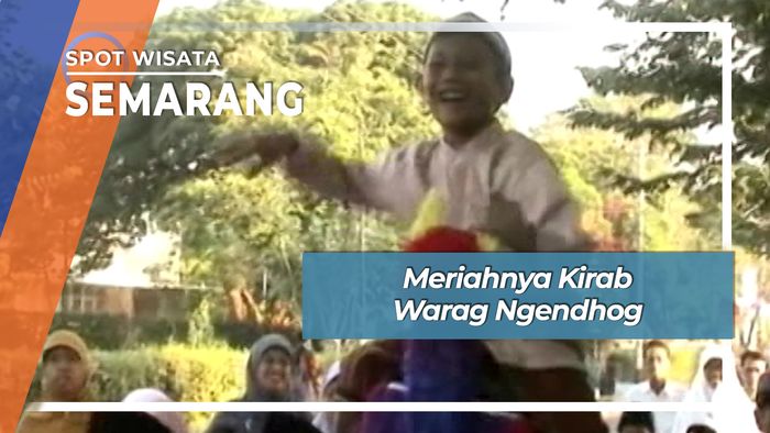 Meriahnya Kirab Warag Ngendhog, Semarang