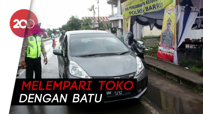 Pantau Pemudik Lokal, Penjagaan di Perbatasan Barru-Parepare Diperketat!