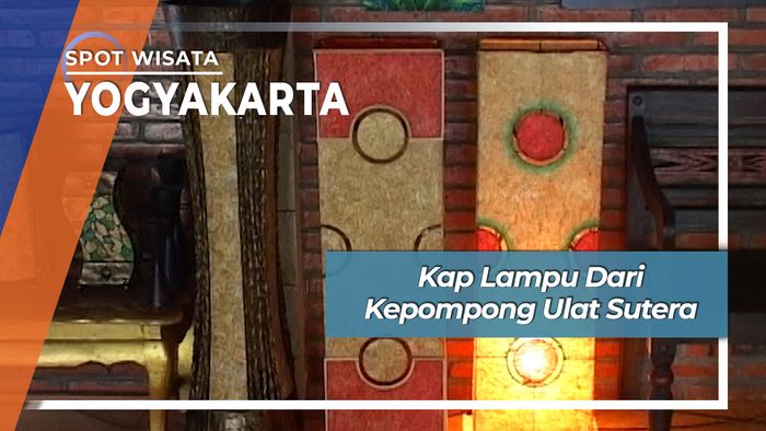 Kap Lampu dari Kepompong Ulat Sutera, Yogyakarta