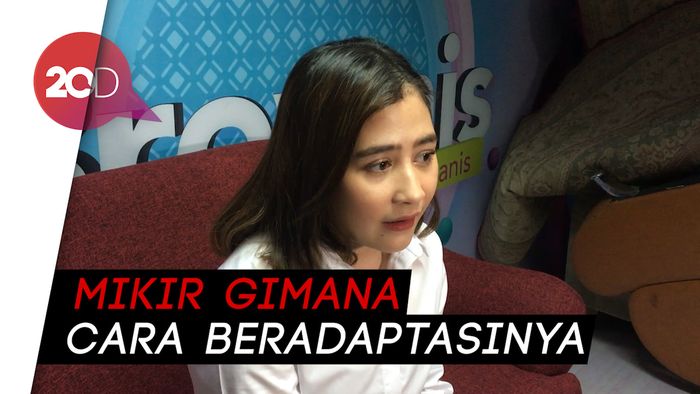 New Normal Bikin Prilly Latuconsina Stres Kelola Bisnisnya