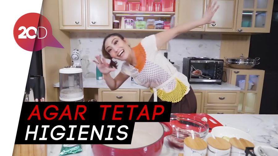 Tips Bikin Kaldu Daging untuk MPASI ala Ayu Dewi