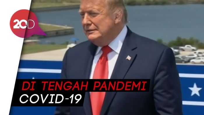 Saksikan Peluncuran SpaceX, Trump Lagi-lagi Tanpa Masker
