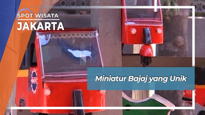 Miniatur Bajaj yang Unik, Jakarta