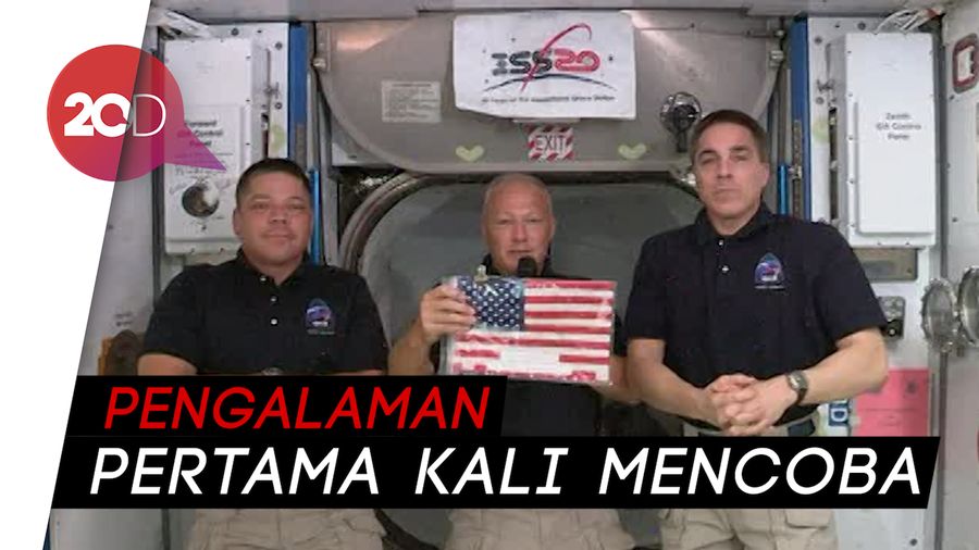 Pujian Dua Astronot NASA Soal SPACEX