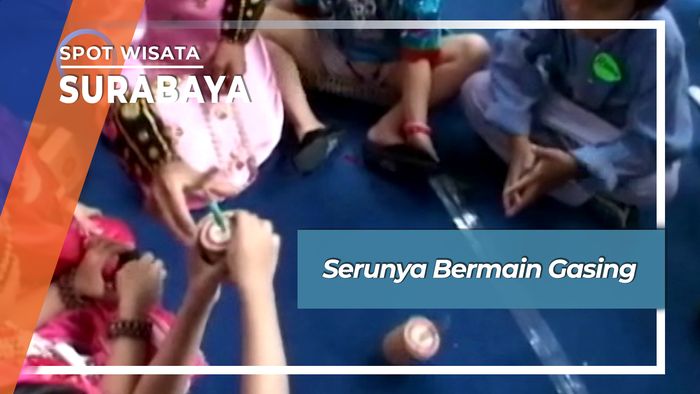 Serunya Bermain Gasing, Surabaya